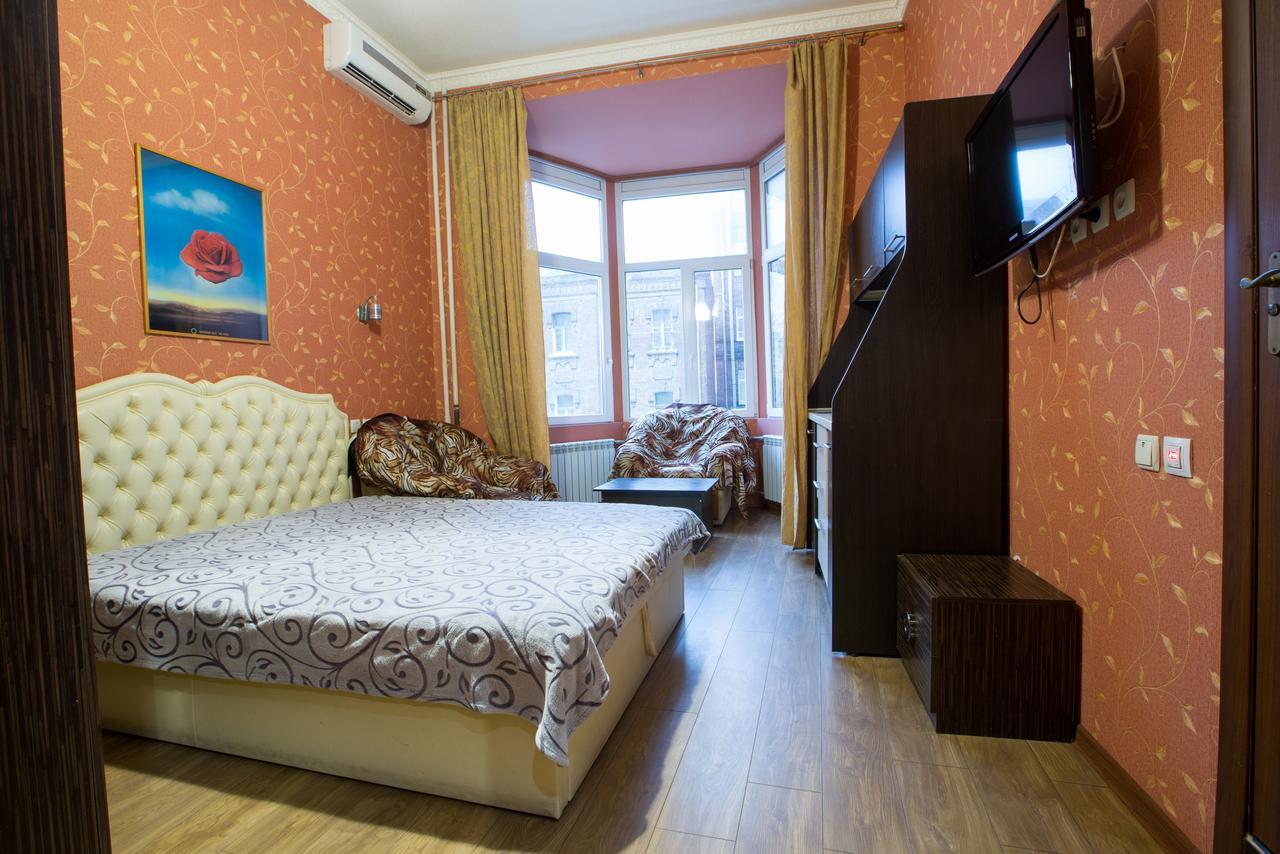 Rymarska Apart Hotel Kharkiv Eksteriør bilde